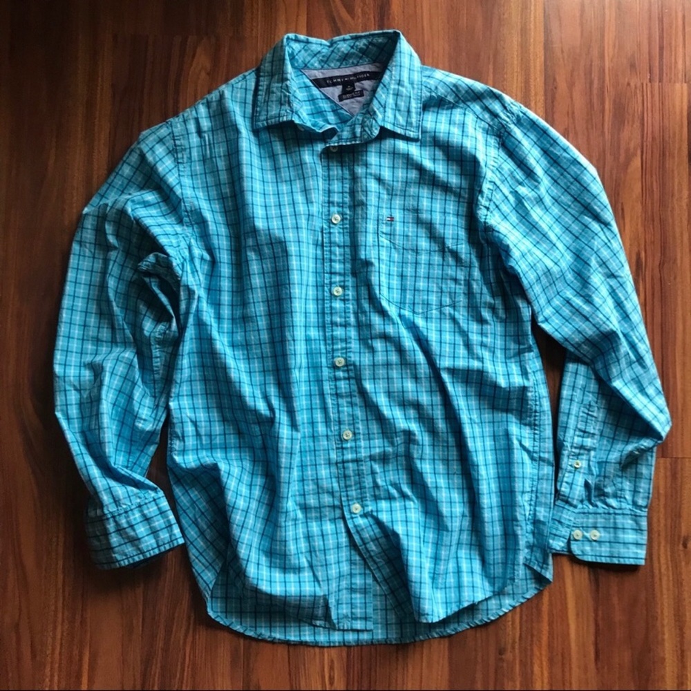 tommy hilfiger button down oxford